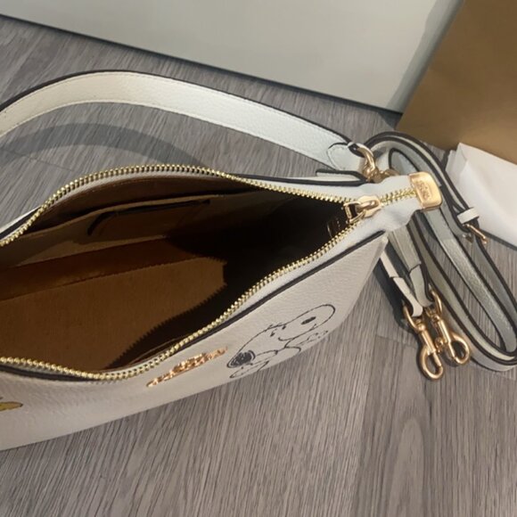 COACH Shoulder Bag - Picture 8 of 9